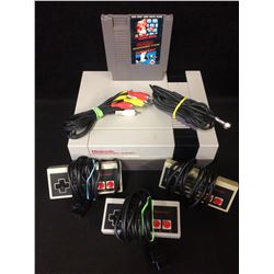 NINTENDO ENTERTAINMENT SYSTEM W/ CONTROLLERS, POWER CABLES & MARIO BROS GAME)