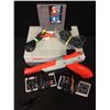 Image 1 : NINTENDO ENTERTAINMENT SYSTEM W/ CONTROLLERS, ZAPPER GUN & MARIO BROS/ DUCK HUNT)