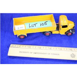 Dinky Toys by Meccano, England - Bedford Lorrie Deck Truck w/Sides - Approx. value $200