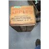 Image 2 : British Columbia Apple Box