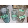 Image 1 : 4 Canning Jars - 2 Green - 2 Clear