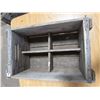 Image 1 : Wooden crate - 4 compartments