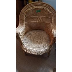 WICKER CHAIR