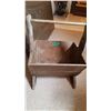 Image 1 : MAGAZINE RACK