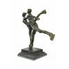 Image 4 : Ice Skating Bronze Sculpture