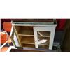 Image 1 : Shelf One