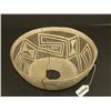 Image 4 : Mimbres Pottery Bowl