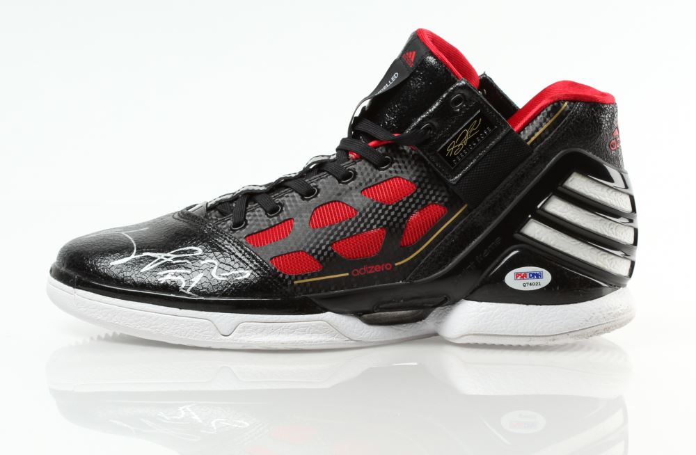 Derrick rose signed shoes Clearance