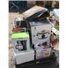 Image 2 : SKID OF MISC HOUSEHOLD APPLIANCES