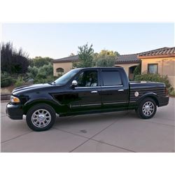 2002 Lincoln Blackwood Truck