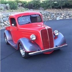 1937 Ford Custom Truck