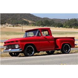 1962 Chevrolet C10 Short Bed Pickup Truck w/ 350ci Engine!
