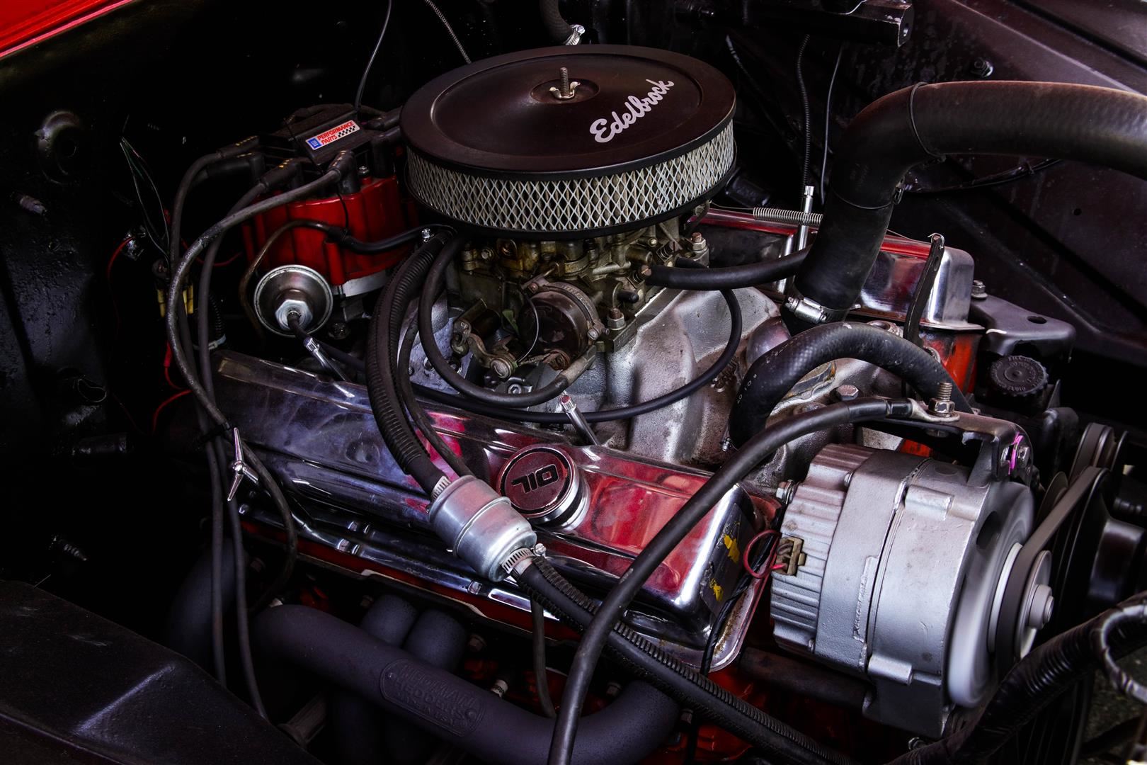 1962 Chevrolet C10 Short Bed Pickup Truck w/ 350ci Engine!