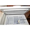 Image 2 : Small Frigidaire chest freezer