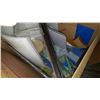 Image 3 : BOX OF ACRYLIC PLASTIC