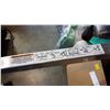Image 3 : ELECTRIC HEDGE TRIMMER AND LADDER STABILIZER