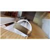 Image 3 : DOUBLE OVERHEAD SHOP LIGHT