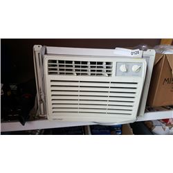 DANBY 5000 BTU AIR CONDITIONER