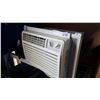 Image 2 : DANBY 5000 BTU AIR CONDITIONER