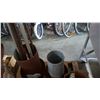 Image 4 : POULTRY WATERER AND FEEDERS