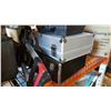 Image 4 : 2 HARD CASES, TOOL CASE, AND FOLDING DOLLY