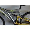 Image 2 : GREY CCM BIKE