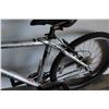 Image 3 : GREY TREK BIKE