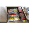 Image 2 : 2 CASES OF STAPLES AND NEW HINGES