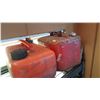 Image 2 : 2 BOAT GAS TANKS