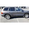Image 10 : 2004 HYUNDAI SANTA FE, V6 AUTOMATIC, 4 DOOR STATION WAGON, 206677KM, WITH 2 KEYS FOB AND REGISTRATIO