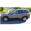 Image 4 : 2004 HYUNDAI SANTA FE, V6 AUTOMATIC, 4 DOOR STATION WAGON, 206677KM, WITH 2 KEYS FOB AND REGISTRATIO
