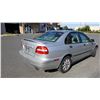 Image 7 : 2002 VOLVO S40, 4 DOOR SEDAN, 4 CYLINDER TURBO AUTOMATIC, 188611KM WITH KEY AND REGISTRATION