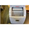 Image 2 : DANBY ICE N EASY ICE MAKER