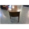 Image 3 : BEAUCRAFT VANITY DESK