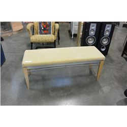 MODERN MAPLE BENCH