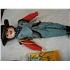 Image 6 : LOT OF COUNTRY MUSIC BOOKS AND COWGIRL DOLL INGS