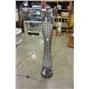 Image 1 : HOME INTERNATIONAL 5FT TALL DESIGNER HOURGLASS FLOOR LAMP