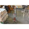 Image 1 : SHARK PROFFESIONAL BAGLESS VACUUM