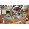 Image 2 : 2 BRASS DUCK PLANTERS