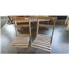 Image 1 : 2 FOLDING CHAIRS