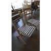 Image 3 : 2 FOLDING CHAIRS
