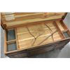 Image 6 : GENUINE ROOS CEDAR CHEST