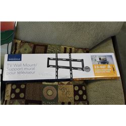 NEW OVERSTOCK INSIGNIA 13-32 INCH FIXED POSITION TV WALL MOUNT, COMPLETE, UP TO 40 LBS