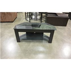 BLACK GLASS ENTERTAINMENT STAND