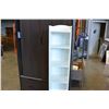 Image 2 : FIVE FOOT WHITE BOOKSHELF