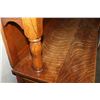 Image 5 : OAK SERVER W/ HUTCH