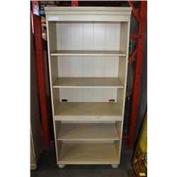 OAK BOOKSHELF