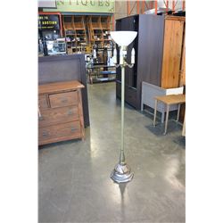 VINTAGE FLOOR LAMP W/ LIGHT UP BASE