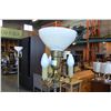 Image 2 : VINTAGE FLOOR LAMP