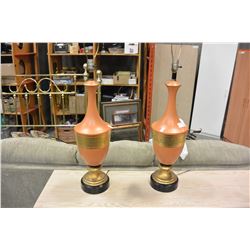 PAIR OF ORANGE AND GOLD TABLE LAMPS